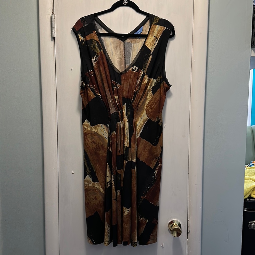 Simply Vera Wang Women's XL Dress Brown Black Sleeveless Smocked V-Neck